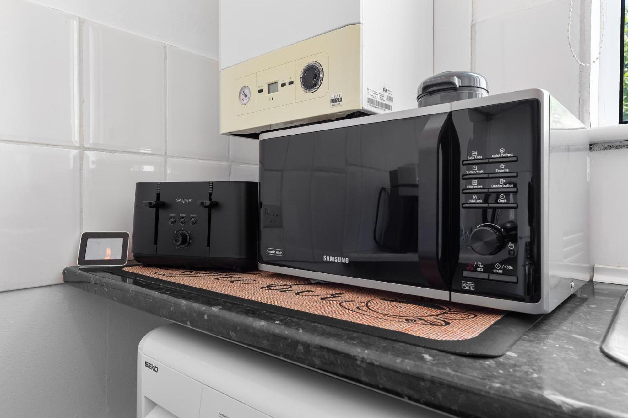 Апартаменты Stylish Flat Near Tower Bridge & London Bridge Экстерьер фото