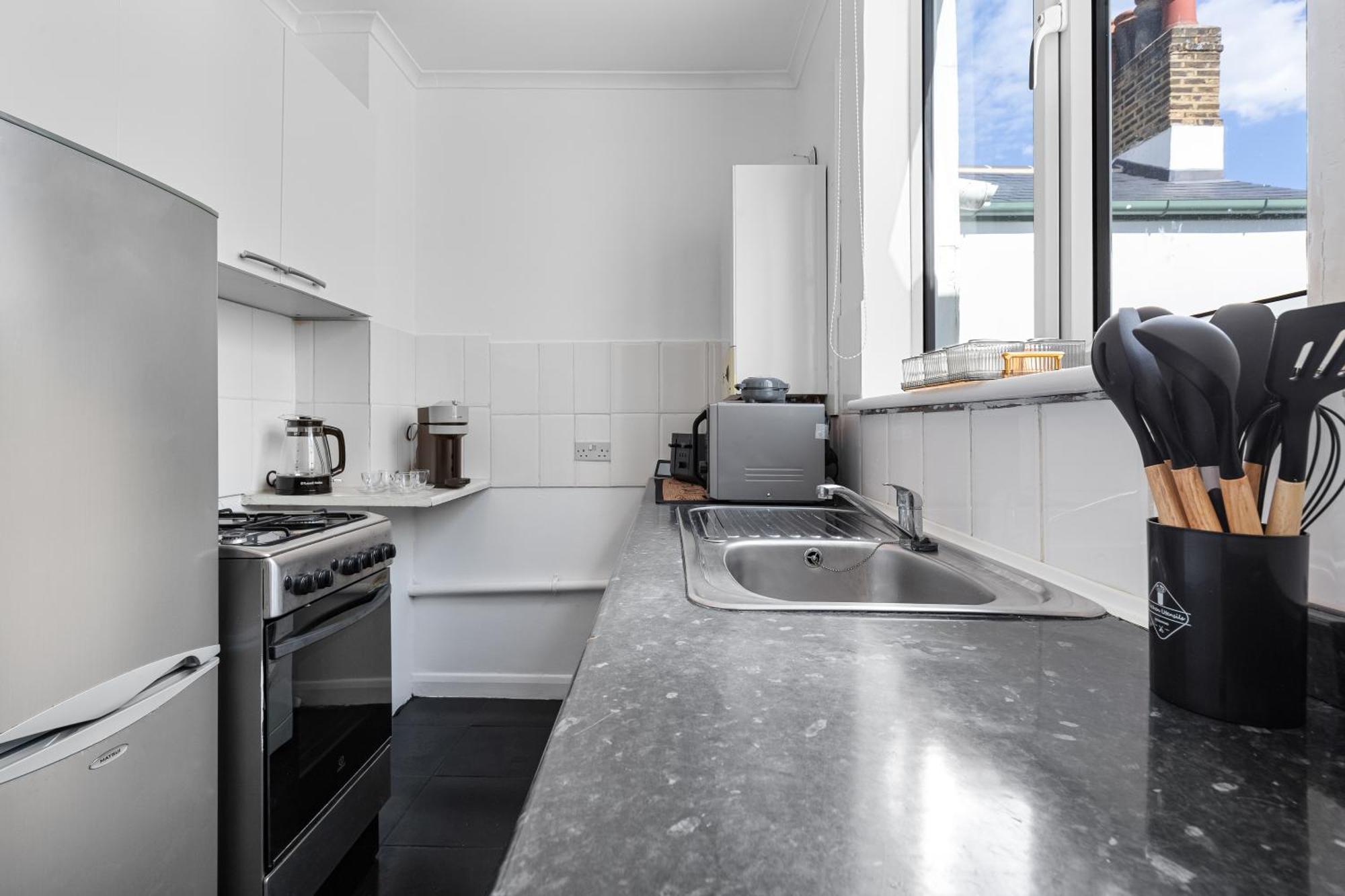Апартаменты Stylish Flat Near Tower Bridge & London Bridge Экстерьер фото